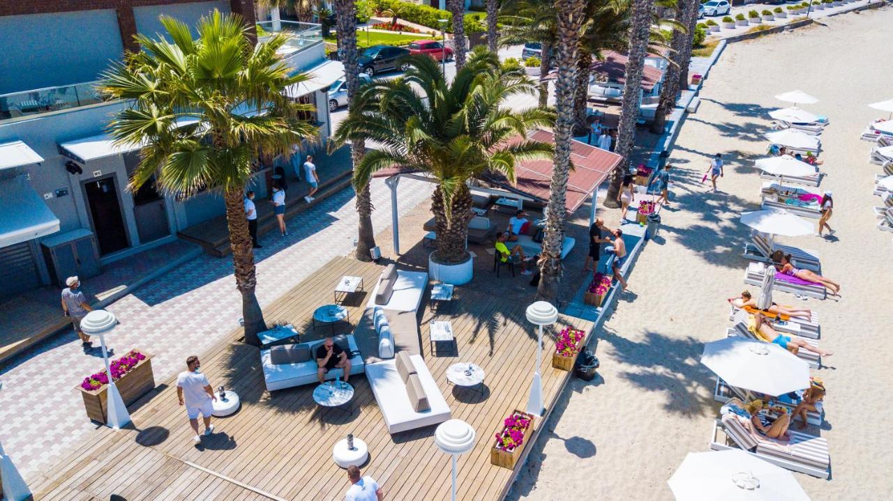 Tridente Mare Apart Hotel Pefkochori Eksteriør billede
