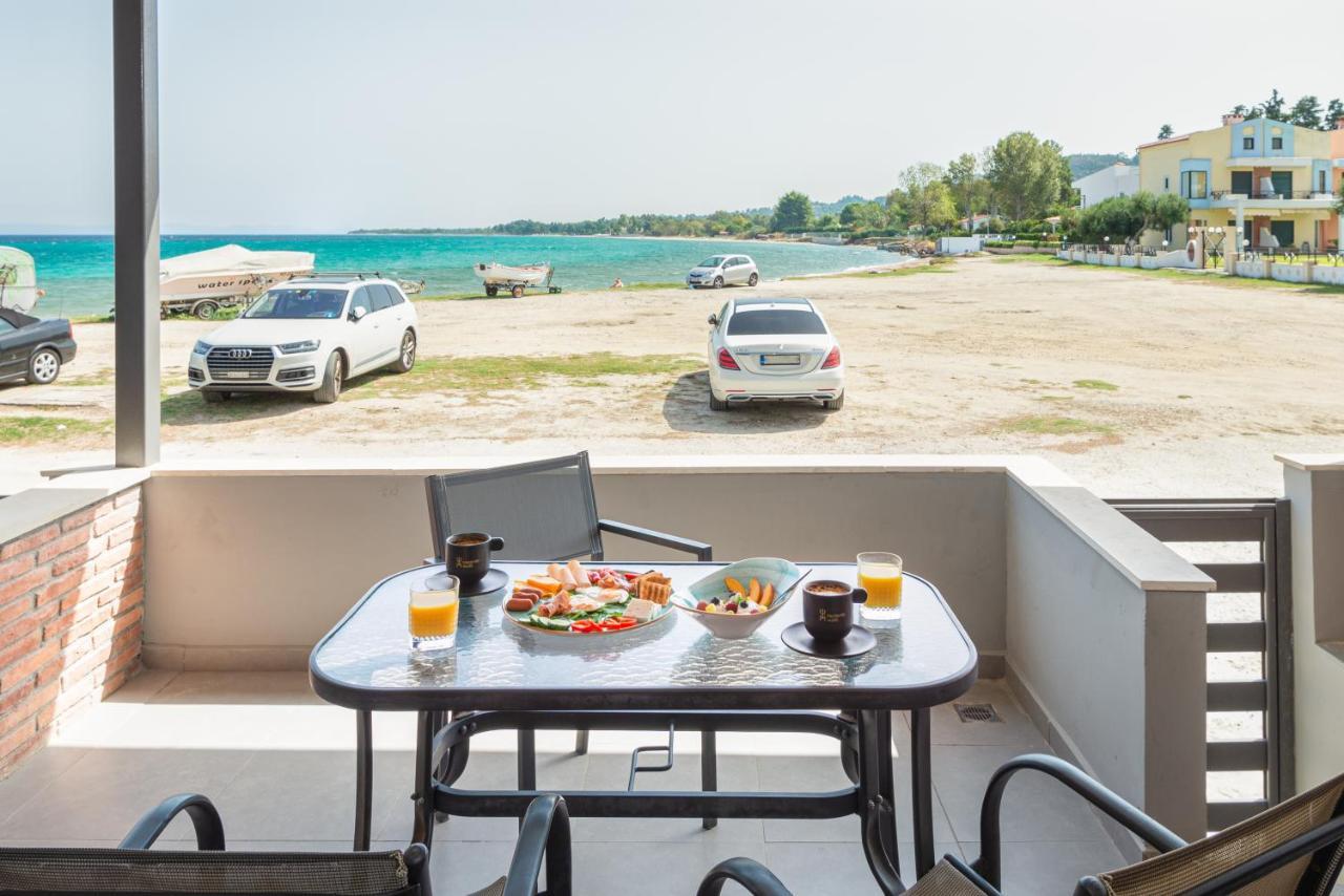 Tridente Mare Apart Hotel Pefkochori Eksteriør billede