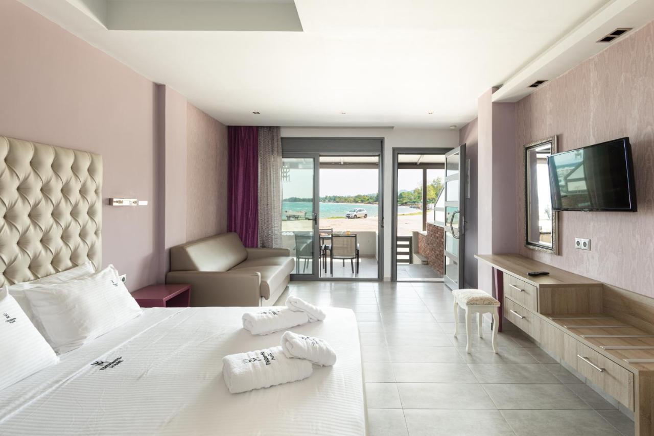 Tridente Mare Apart Hotel Pefkochori Eksteriør billede